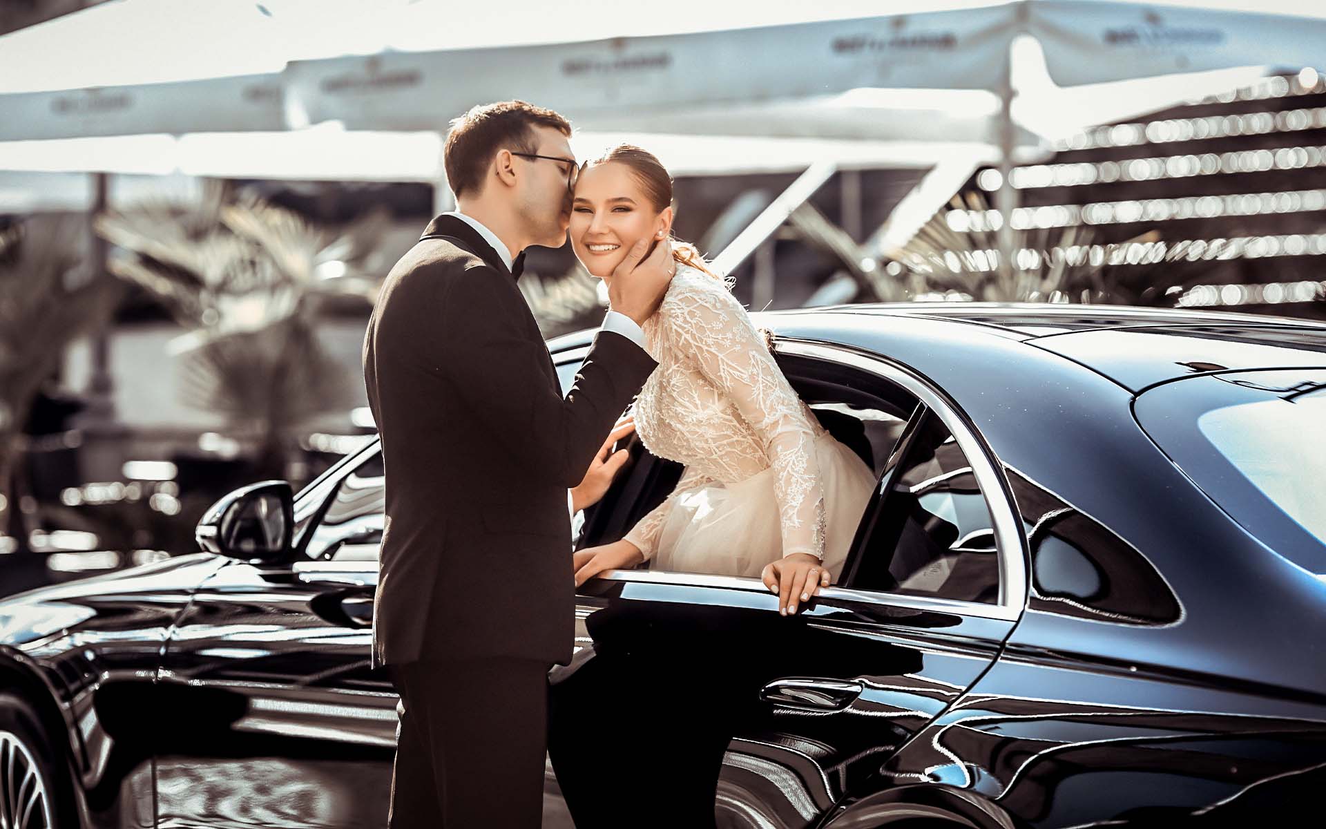 Luxury wedding car rental in Vilnius