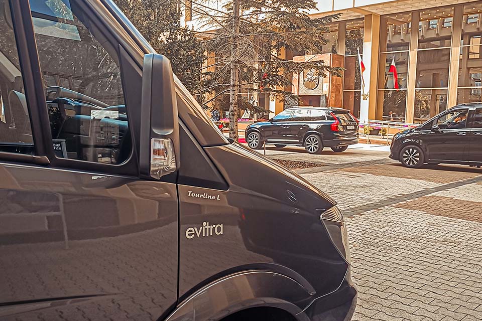 Important people transportation in Lithuania